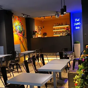 بيت شباب فييل سوهو مالاغا للشباب, مالقة