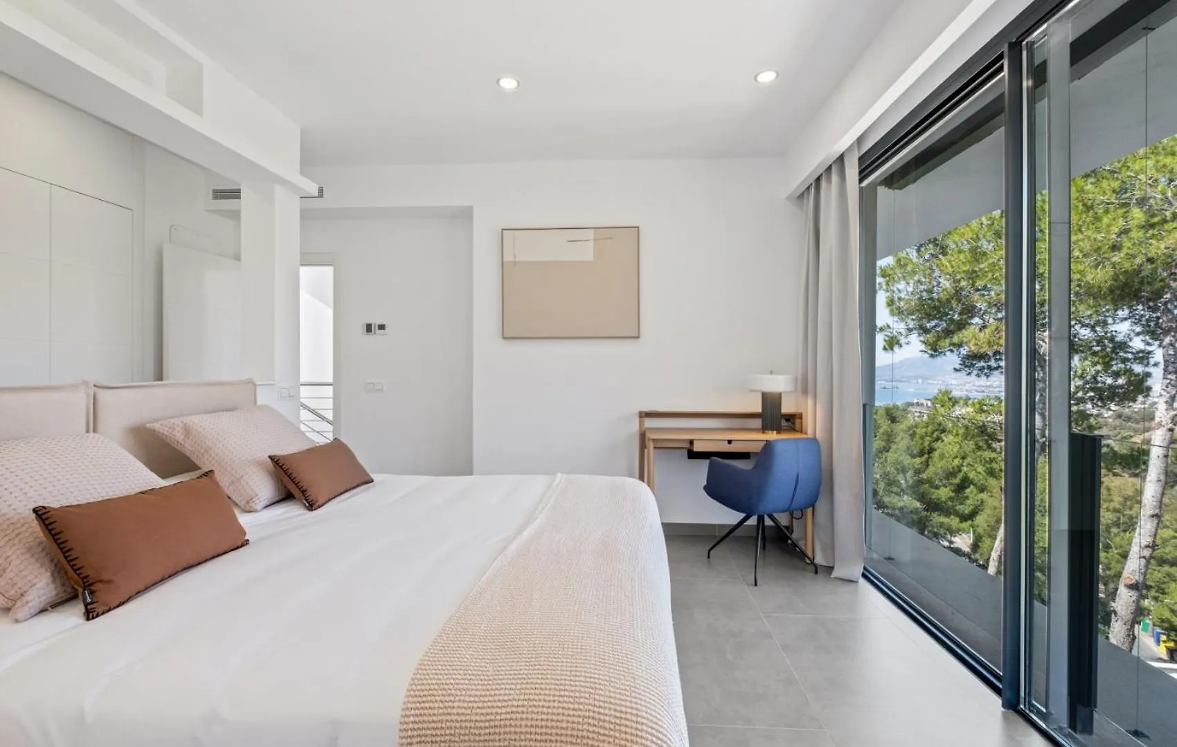 Villas Pinares De San Anton - Sea, City, Mountain Views, Close To Beach, Bbq Malaga